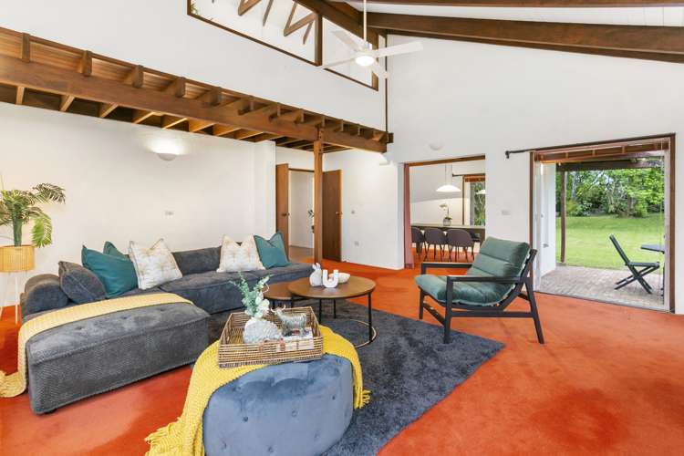 531 Scenic Drive Waiatarua_8