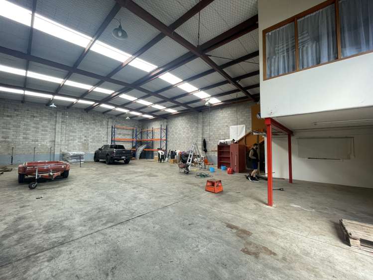 11 Bassant Avenue Penrose_5