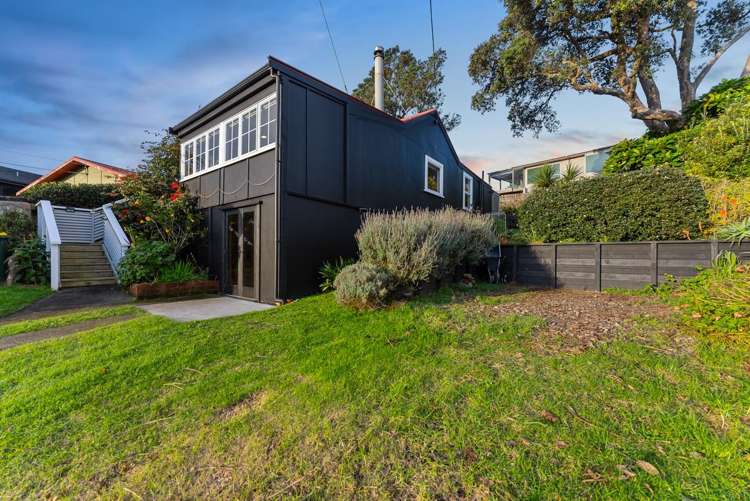 26 Tasman Parade Oakura_21