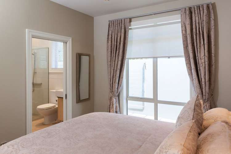 17 Stirling Street Merivale_11