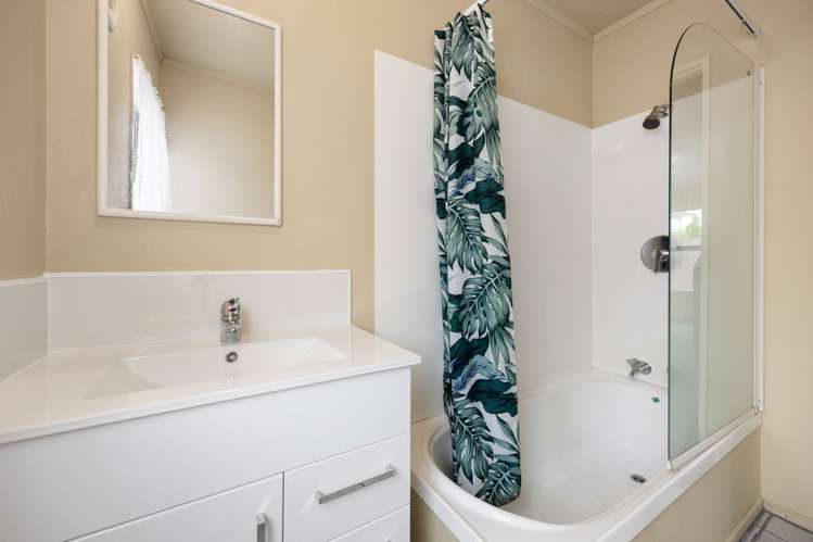 31 Wellington Street Hamilton East_16