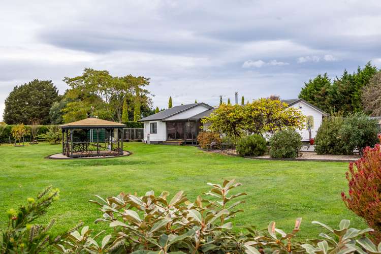 74 Charles Street Carterton_5