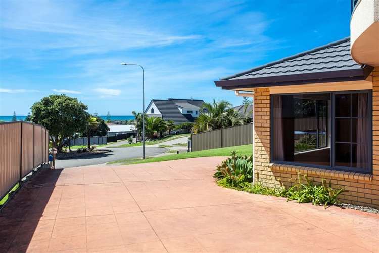 17 Panorama Place Coastlands_22