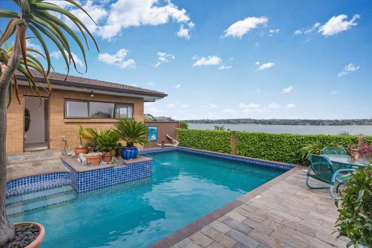 2 Lilford Place Half Moon Bay_16