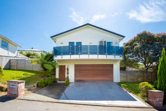 43 Tongariro Drive Aotea_2