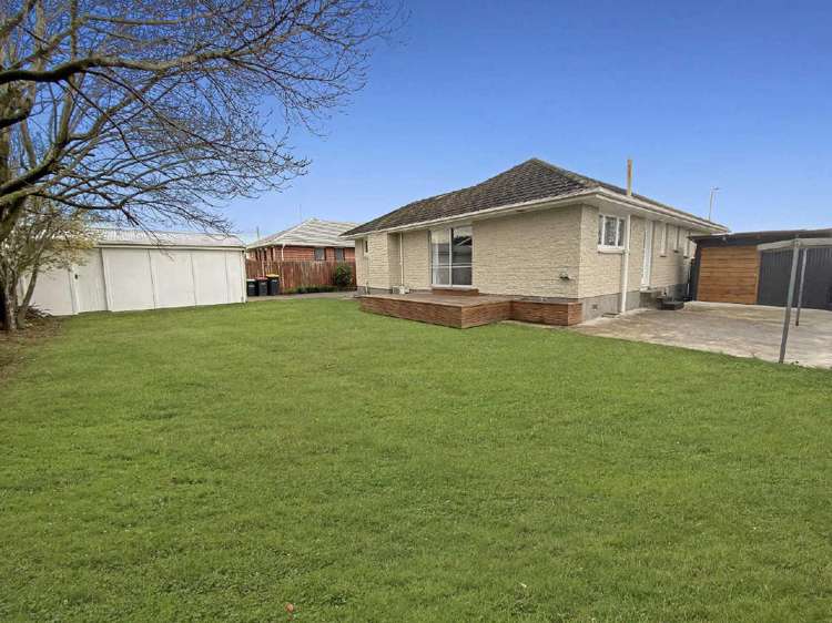 52 Dunstan Crescent Hornby_15