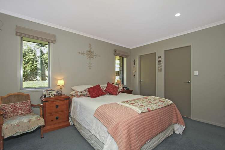 136 Castlewold Drive Bethlehem_5