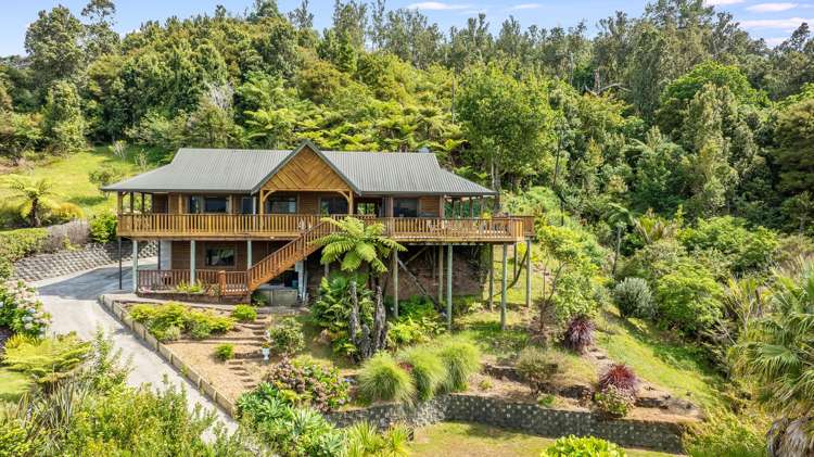 103 Main Road Tairua_33