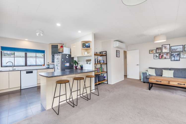 54b Polkinghorne Drive Manly_12