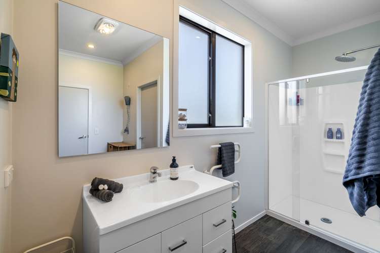 53 Queen Street Winton_11