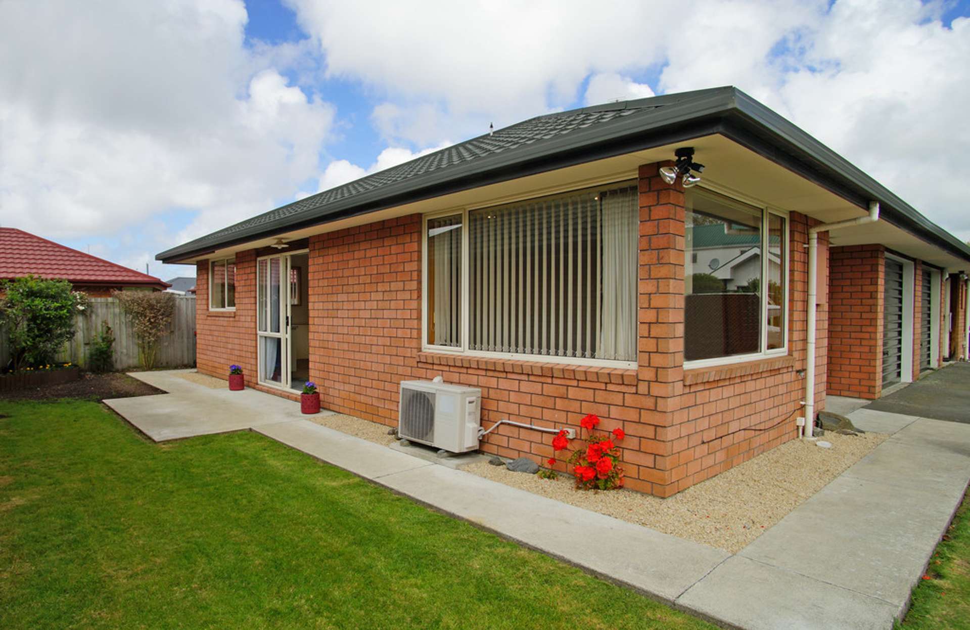 2/43 Peverel Street Riccarton_0