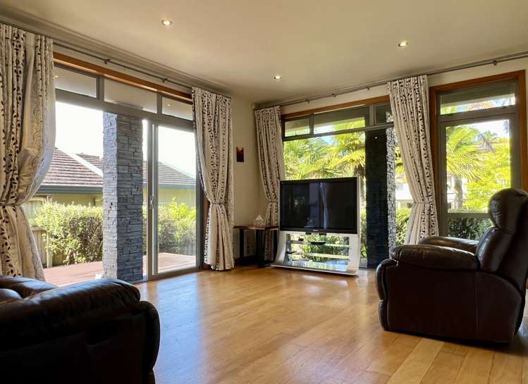 49 Penguin Drive Murrays Bay_29