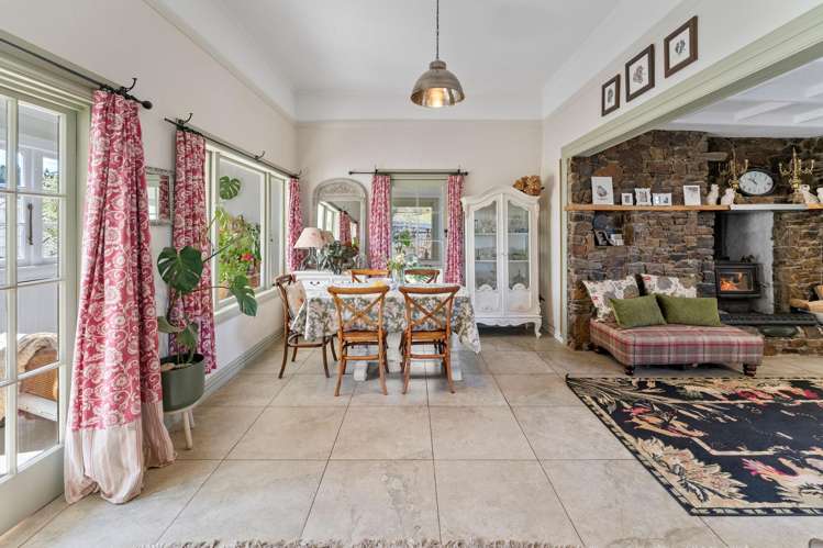 2 Higgins Road Brightwater_15