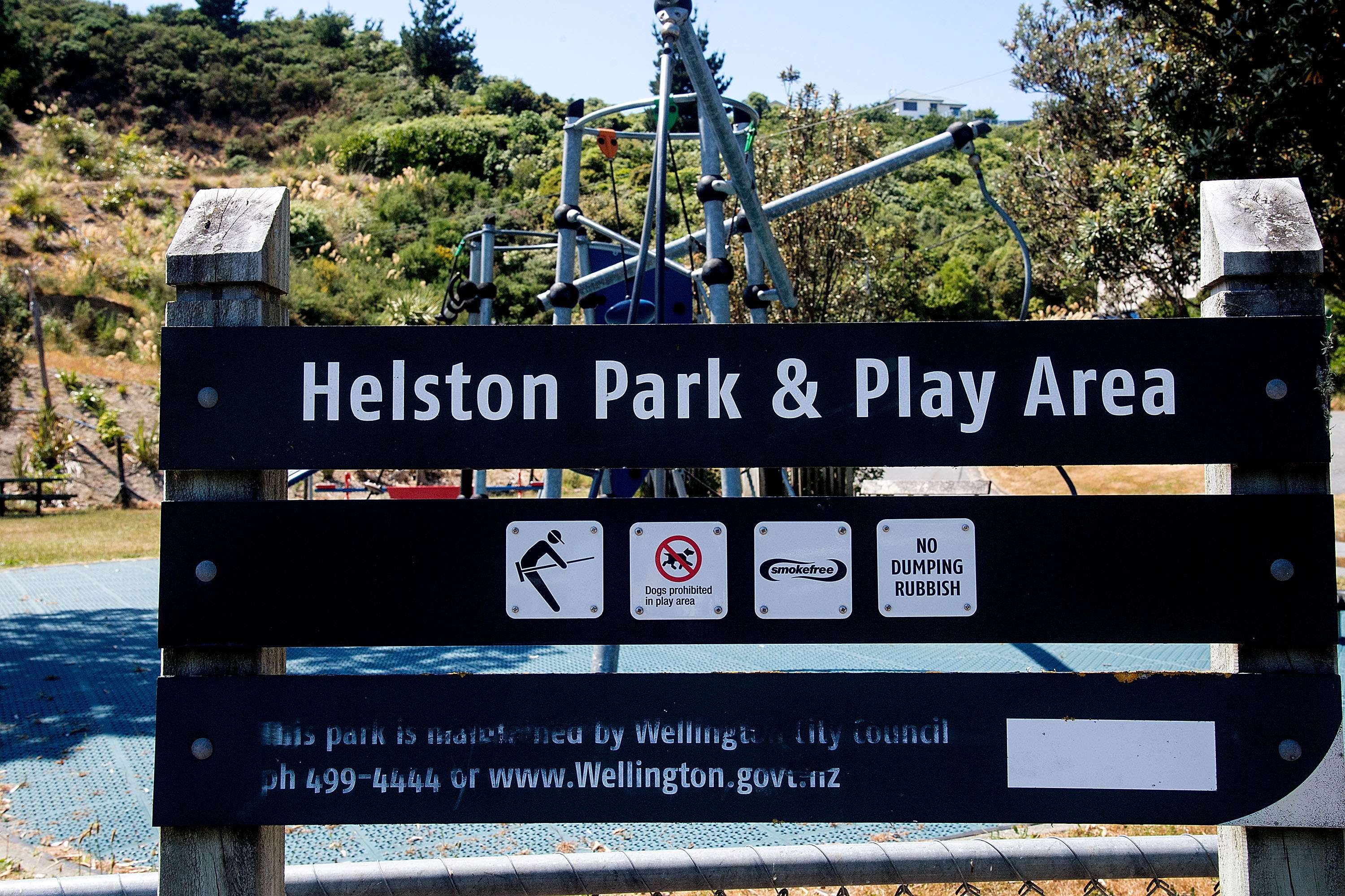 Paparangi, Wellington City - Suburb Profile and Property Market Trends.