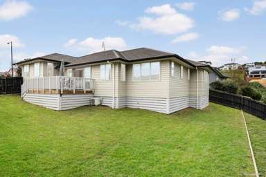 32 Lisle Farm Drive_1