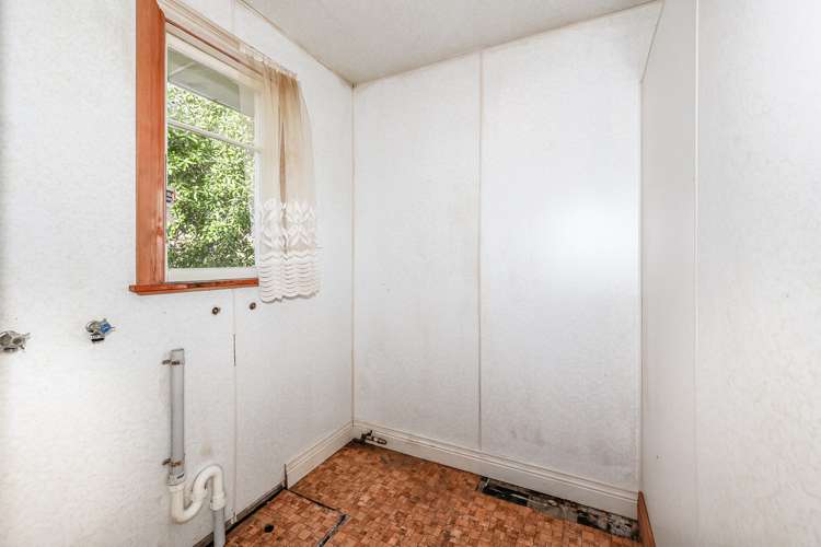 42 Roy Crescent Concord_20