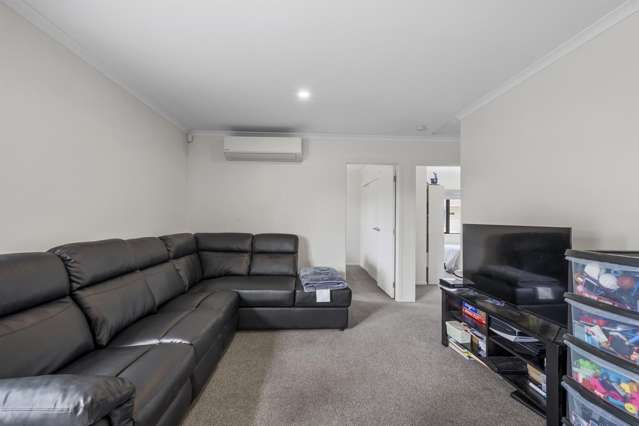 1/72 Alabaster Drive Papatoetoe_3
