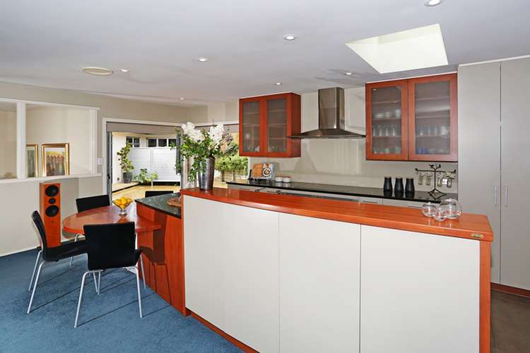 86 Awanui Rise Papakura_5