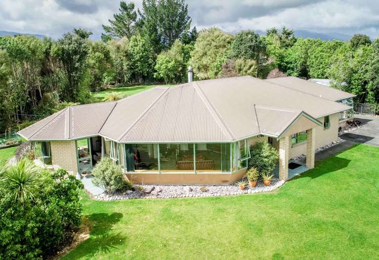 37 Kew Road Westport_16