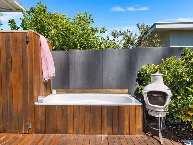 8 Whitfield Street Sumner_17