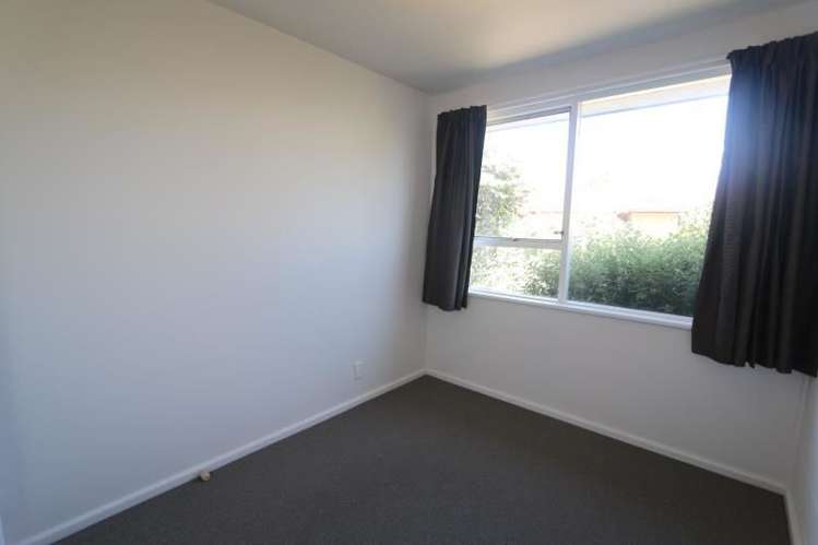 4/15 Symes Road Wigram_5