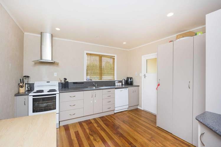 9 Wincanton Place Awapuni_1