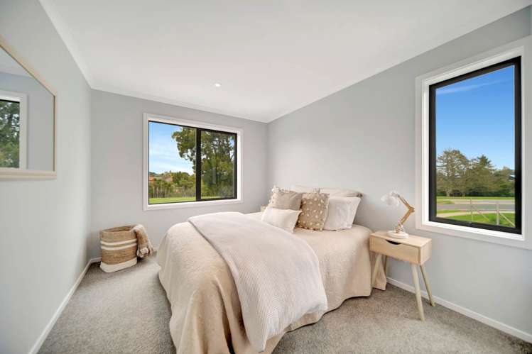 37 Paretaiuru Crescent Papakura_9