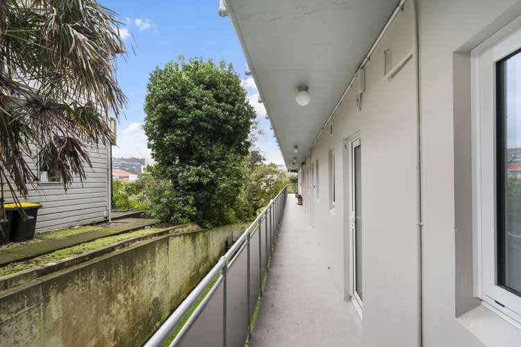 5/10 Austin Street Mount Victoria_7