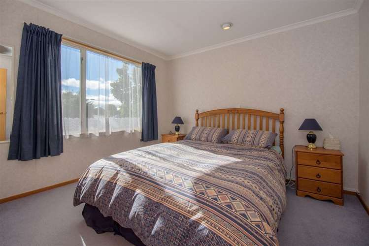 2/2 Dart Place Fernhill/Sunshine Bay_7
