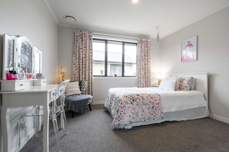 26 Alan Livingston Drive Cambridge_18