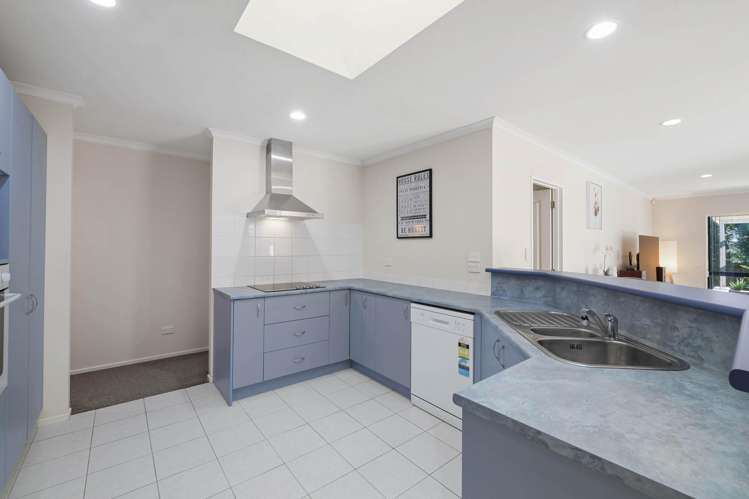 18 Brittany Drive Henderson_8