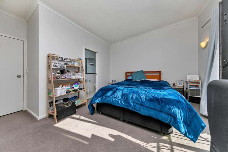 6F/8 Farnham Street Parnell_10