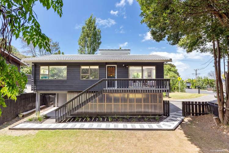 15a Bridge Avenue Te Atatu South_0