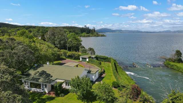 44 and 46 Takinga Street Mourea_2