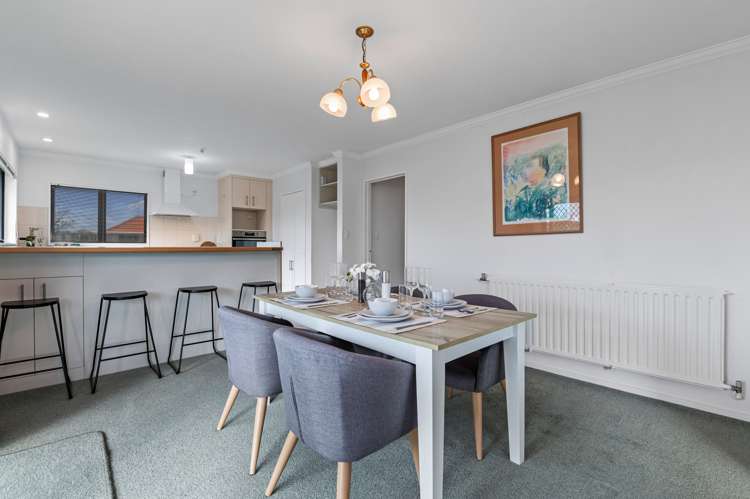 42 Robertson Street Glenholme_5