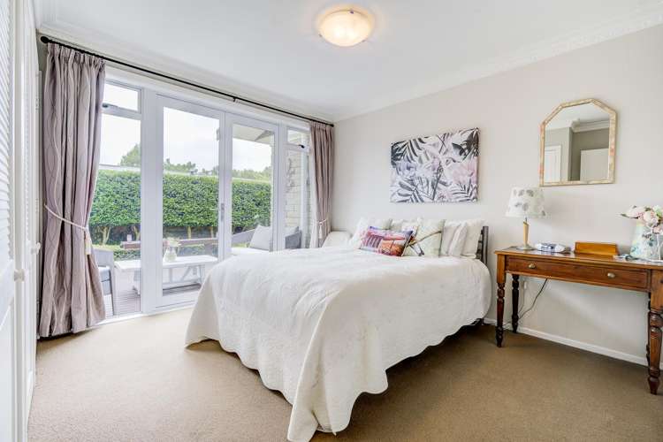 9 Mcdowall Place Queenwood_13