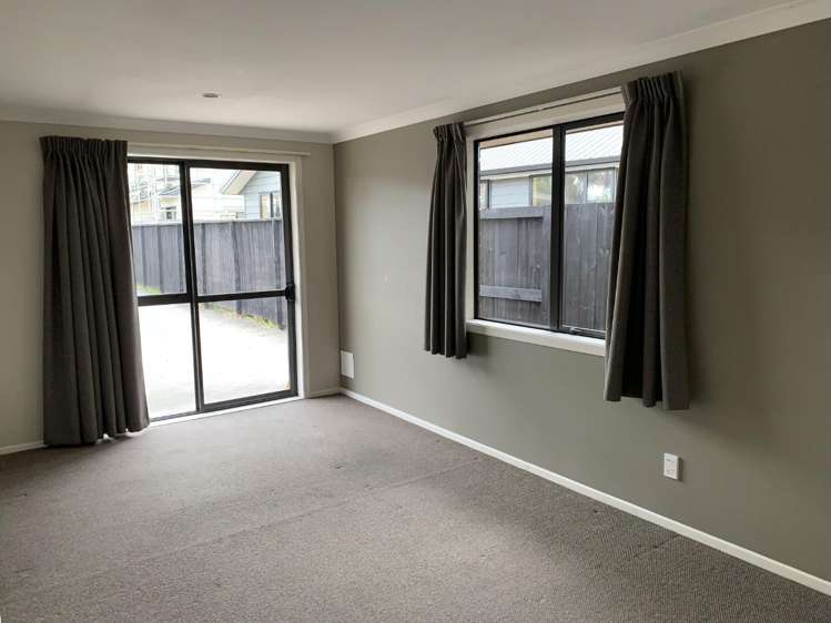 10B Liston Crescent Hillcrest_10