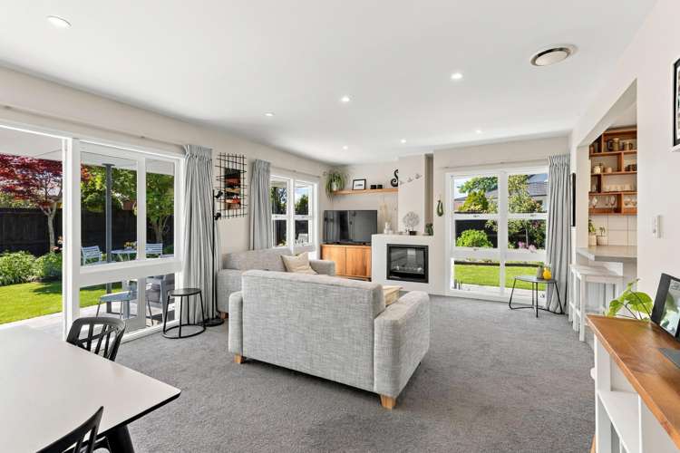 106B Blighs Road_5