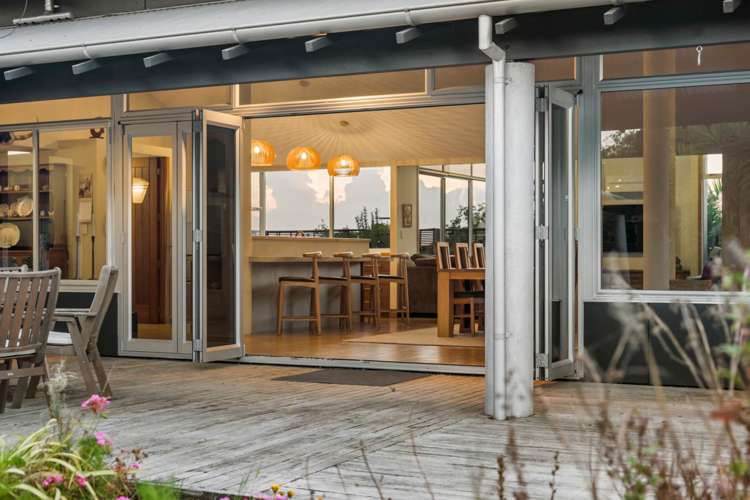 1963 Great South Road Bombay_13