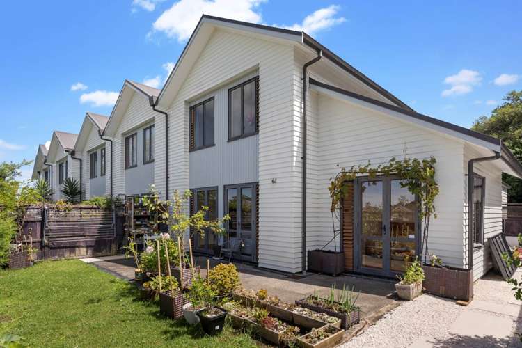 30/11 The Avenue Albany_9