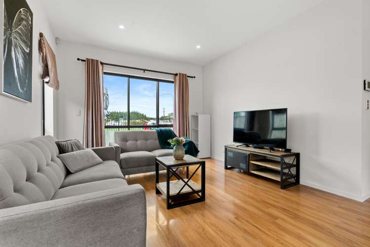 11 Sapwood Crescent Takanini_1