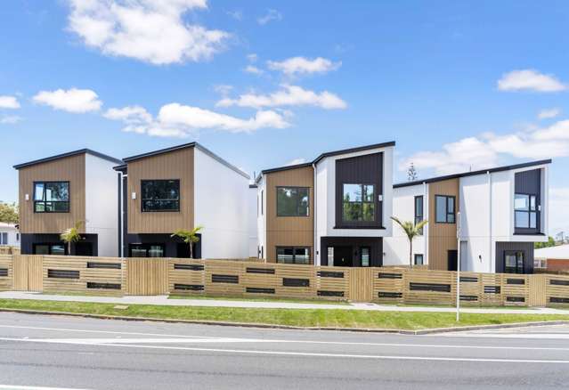 Brand New, Stylish & Freehold