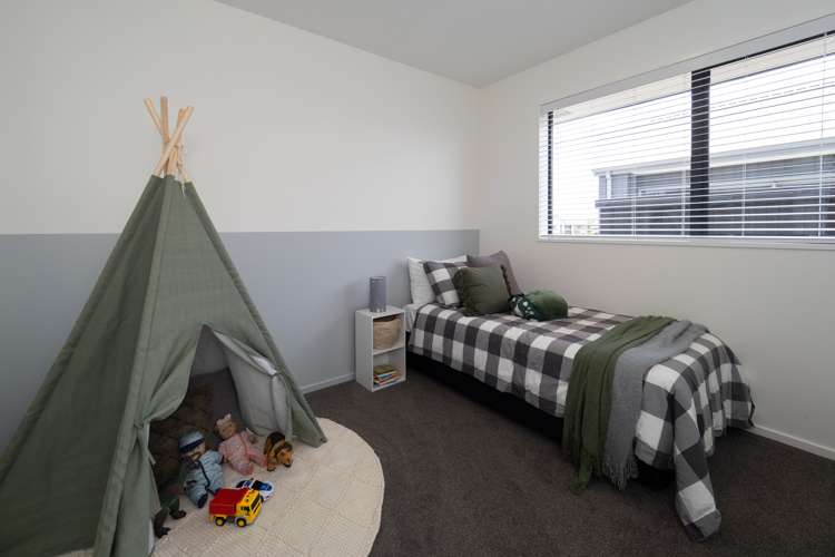 4 Strowan Avenue Elgin_20