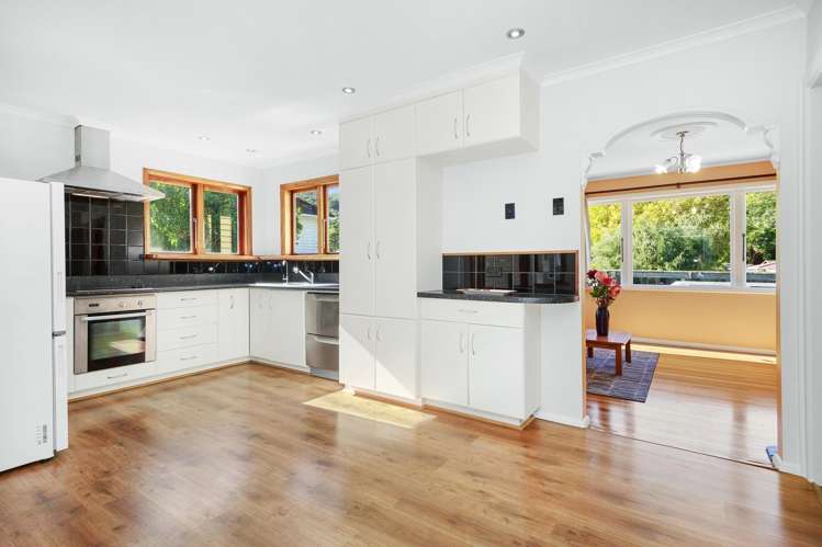 77 Hair Street Wainuiomata_8