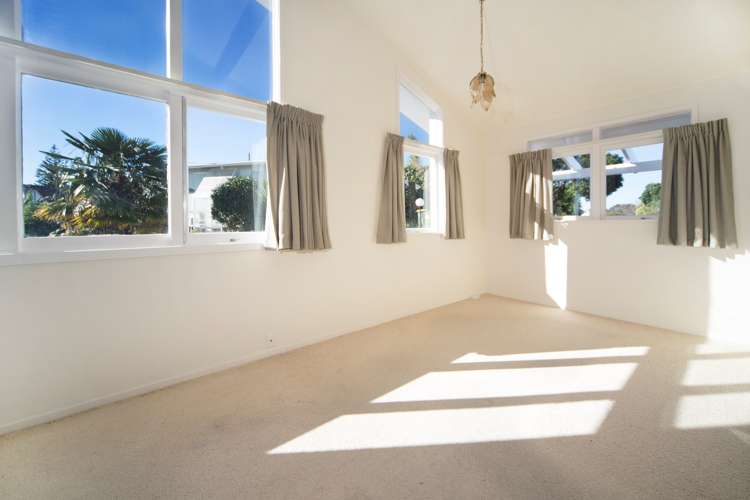 15 Valkyria Place Beach Haven_16