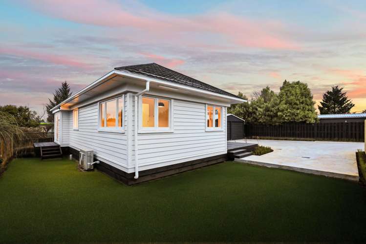 44 Campbell Street Leamington_15