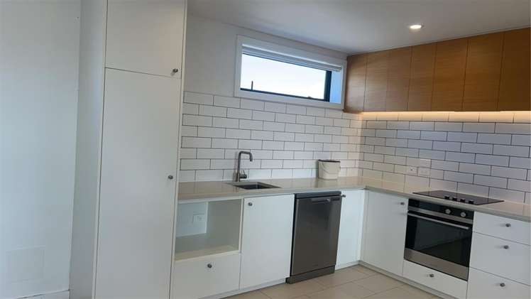 305/30A Enfield Street 1728_4