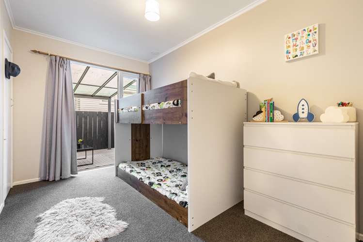 11 Kashmir Road Glen Eden_7