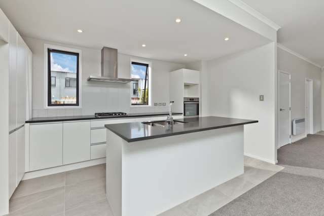 3 Sacred Kingfisher Road Hobsonville_3