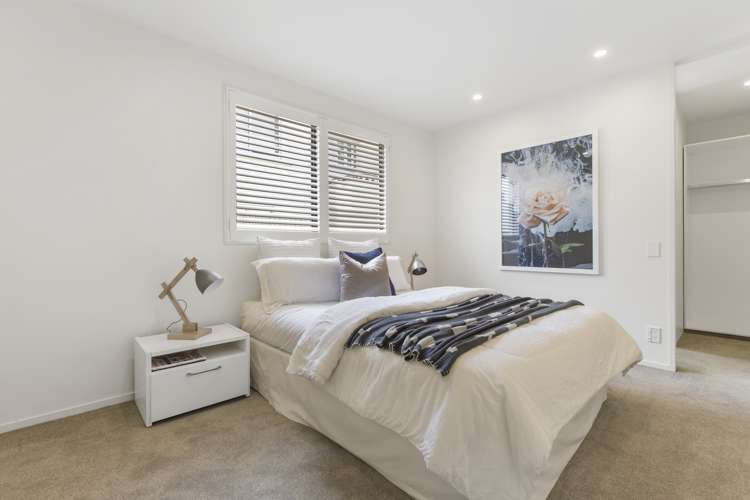 2/22 Devore Street Saint Heliers_23